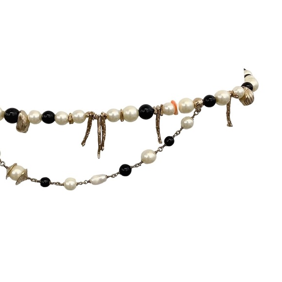 Elegant Chanel belt - Picture 1 of 9